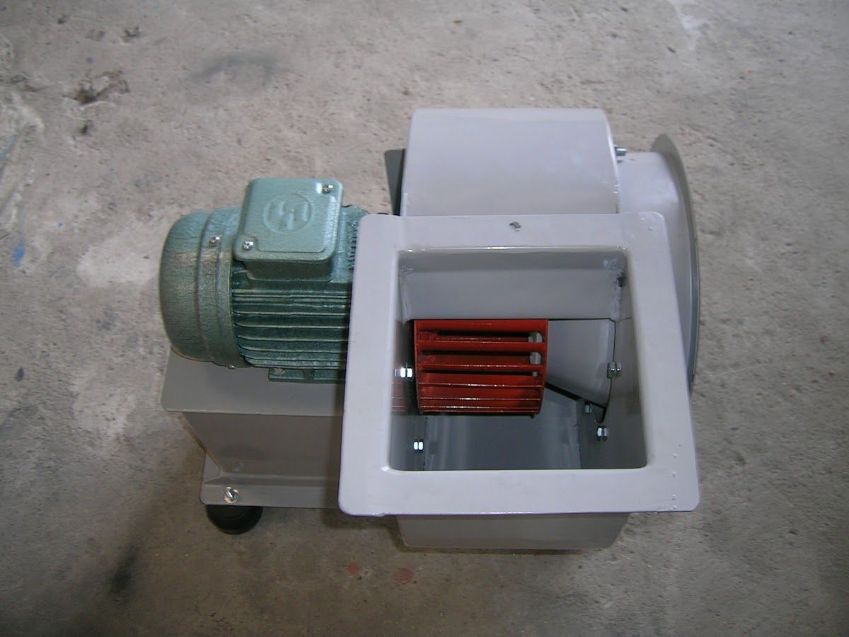 Quạt li tâm hút khói bếp DUSON DS-302-250-4P1-DD